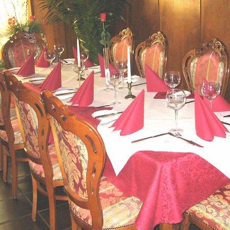 Hotel Zum Lamm Gundelsheim  Luaran gambar